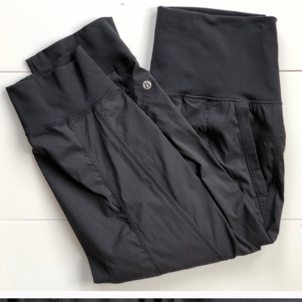 Lululemon Dance Studio Crop II Black Size 8
